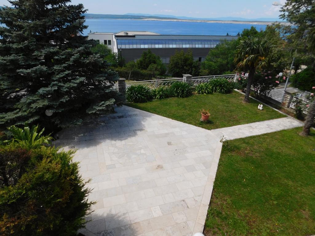 Helen Apartments Crikvenica Luaran gambar